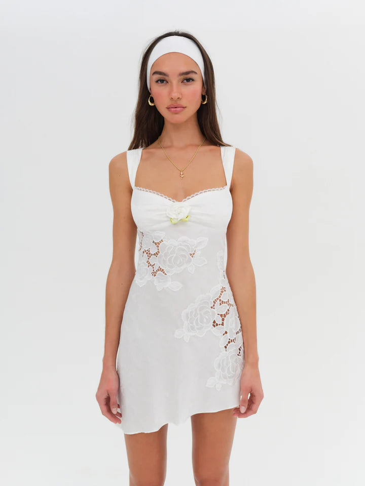 FOR LOVE & LEMONS Claudia Mini Dress In White – Lusso Di Luna Boutique FOR LOVE & LEMONS Claudia Mini Dress In White – Lusso Di Luna Boutique